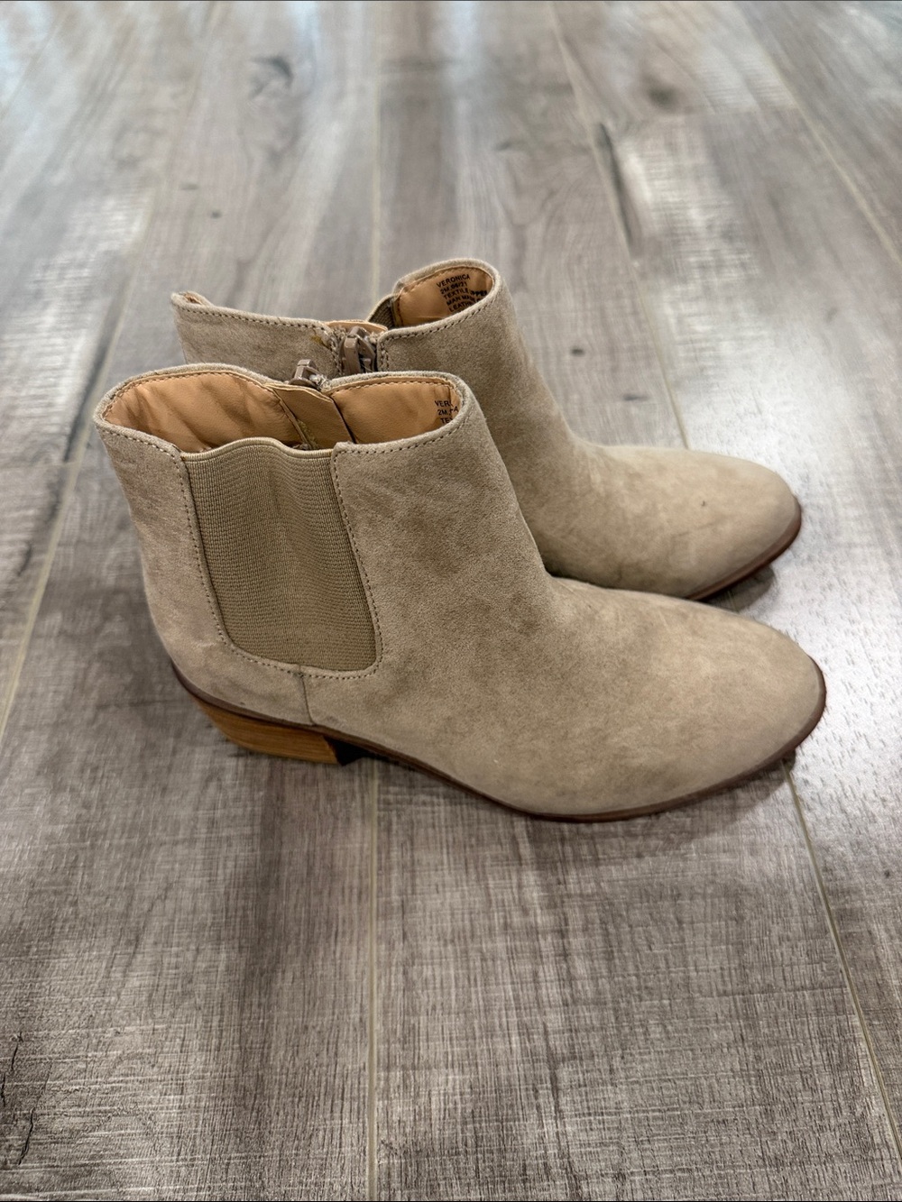 Girl’s Suede Ankle Boots in Light Taupe